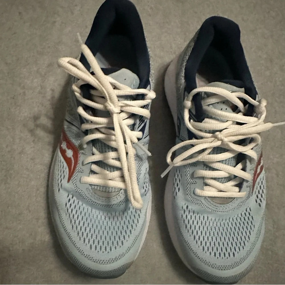 Saucony Women's Omni 19 Running Shoe, Sky/Storm like new size 9 - Picture 1 of 7